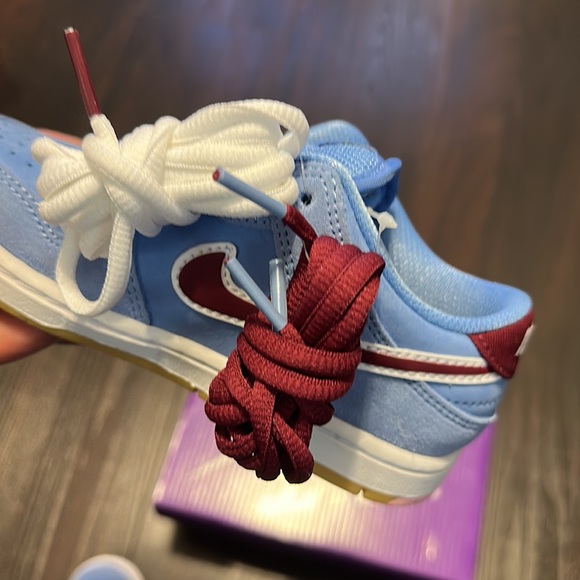 ‼️SOLD‼️ Dunk Low Premium SB TD “Philadelphia Phillies” - Picture 8 of 9